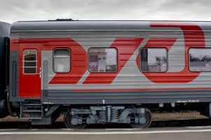 Поезд Мурманск - Адлер